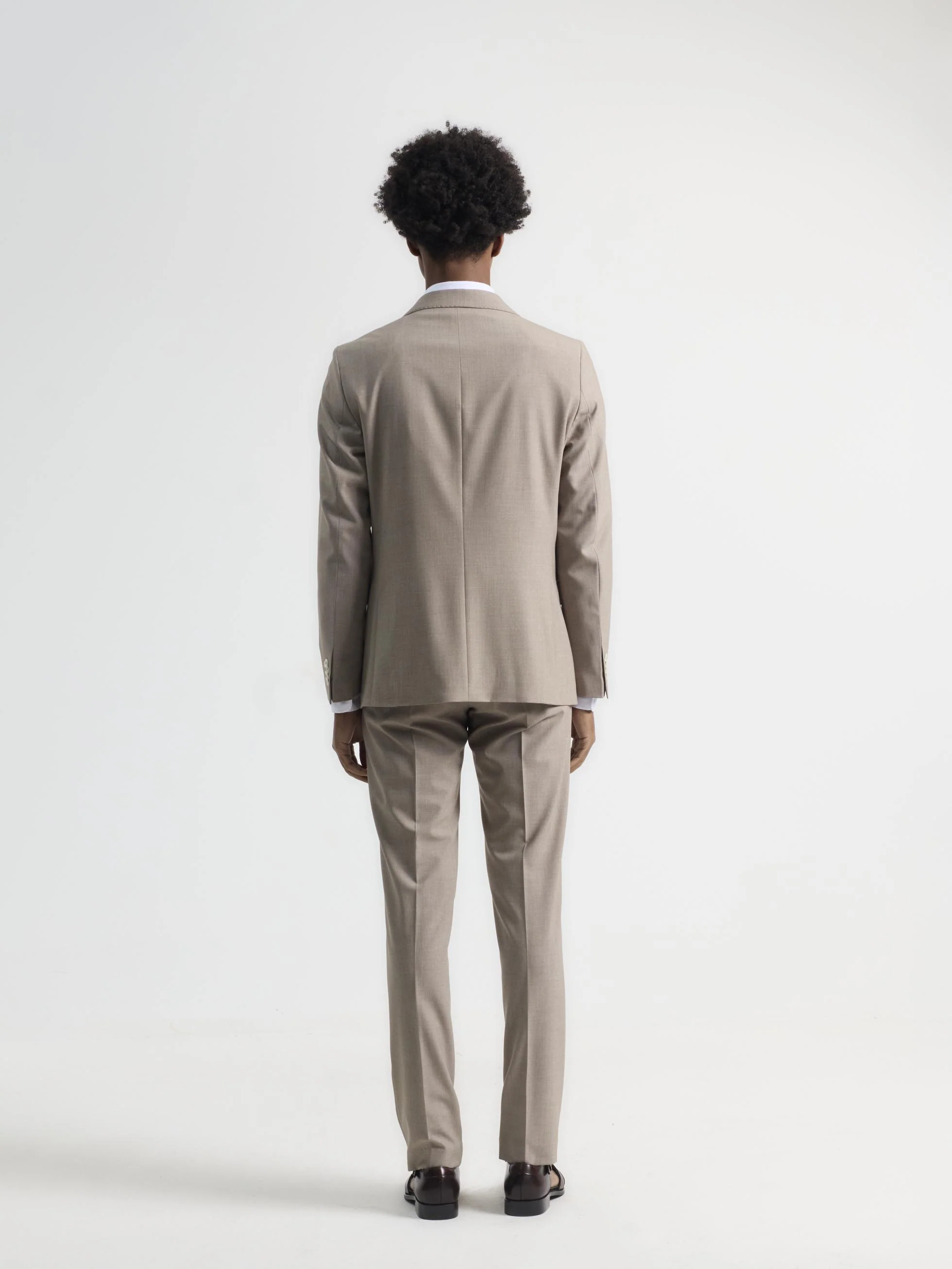 TRAJE LANA FALSO LISO BEIGE - Image 4