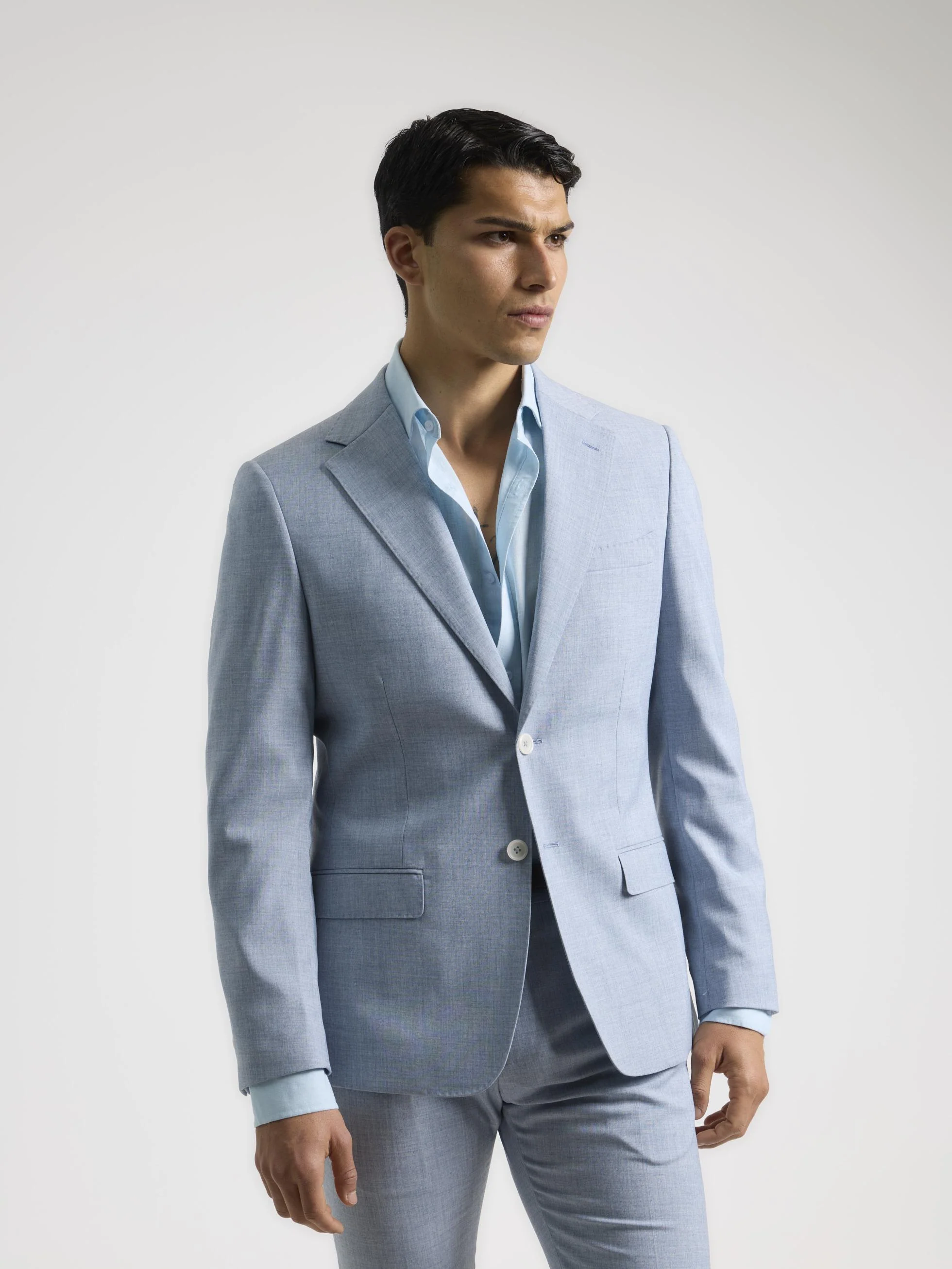 TRAJE FIL A FIL AZUL CLARO - Image 3