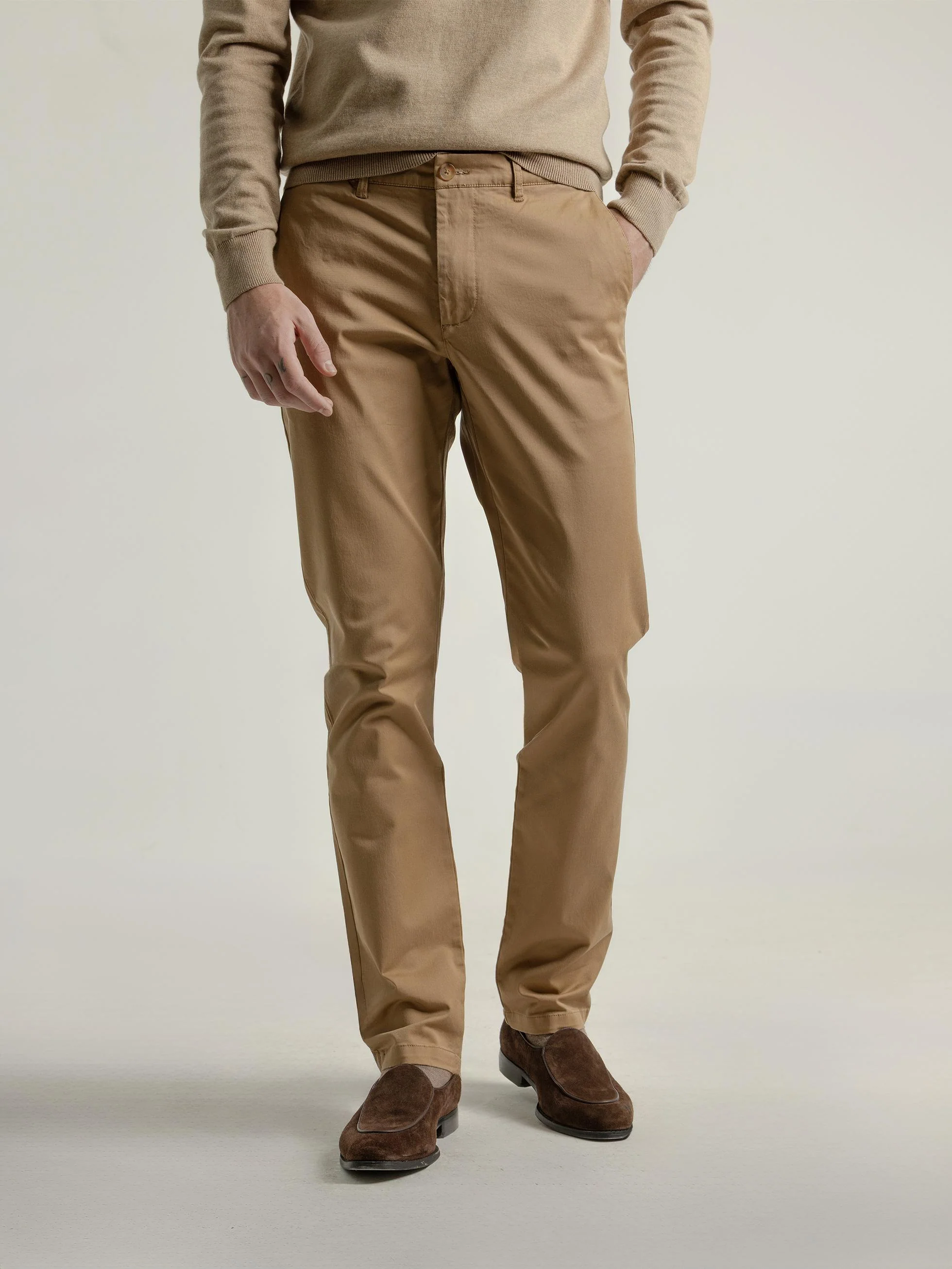 PANTALÓN CHINO ARENA - Image 2